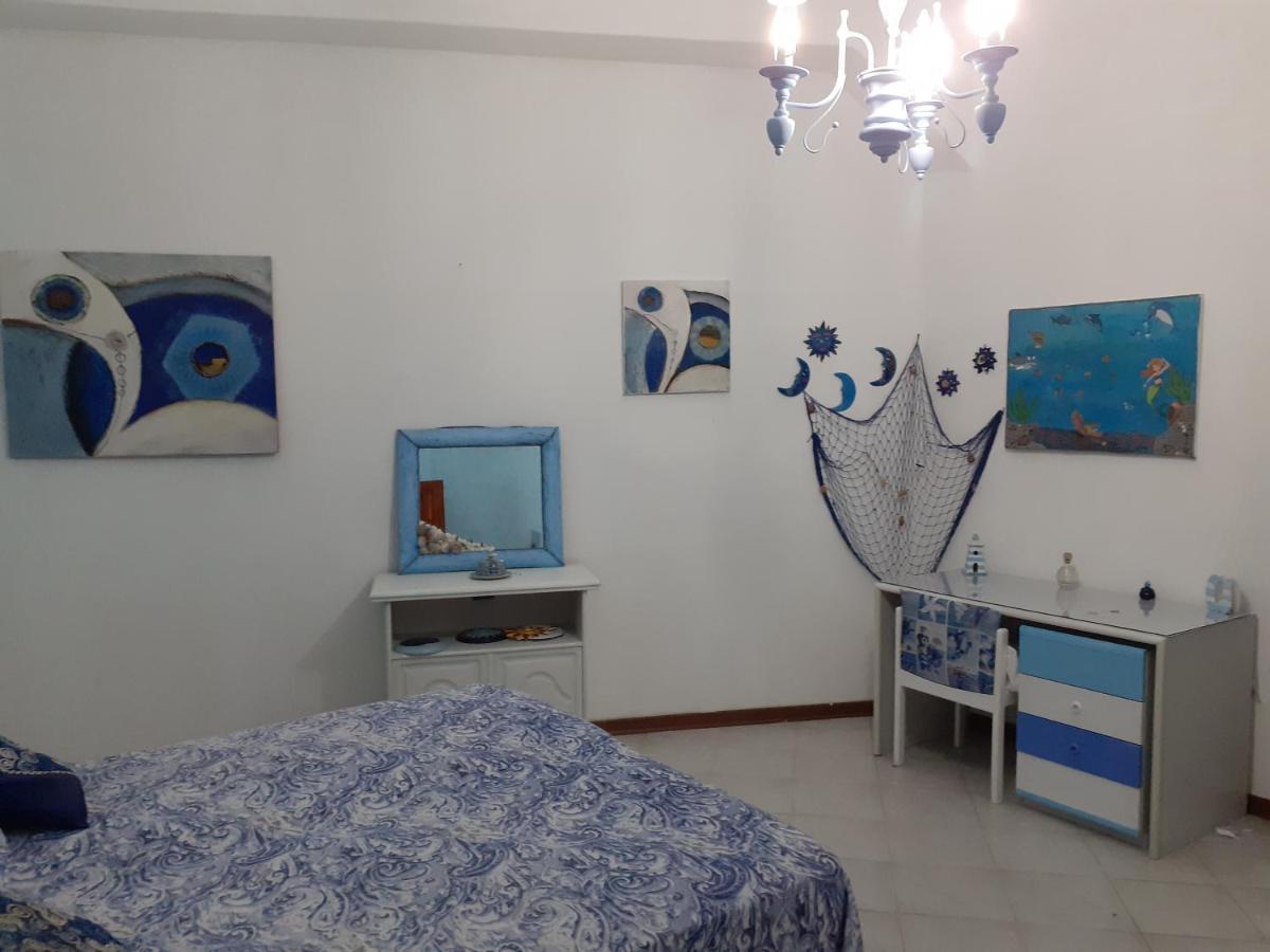 La Maison Des Caprices_ _stazione_5terre